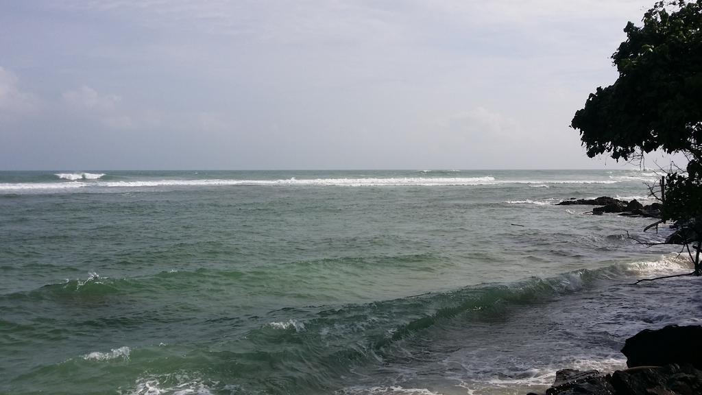Polhena Coral Reef Resort Matara Ngoại thất bức ảnh